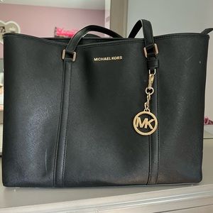 Michael Kors tote